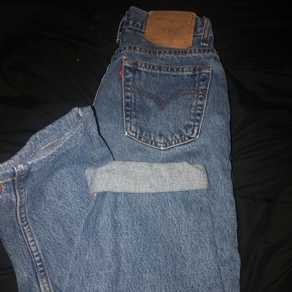 Levi’s vintage mom jeans - Picture 1 of 6